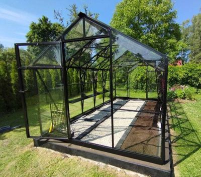 Die neue Dimension hochwertiger Gewächshäuser - ECOSLIDER