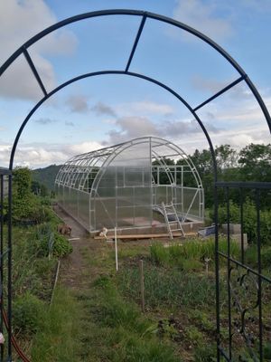 Zubehör für Polycarbonat-Gewächshäuser