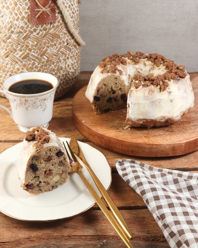 Holiday Bundt Cake