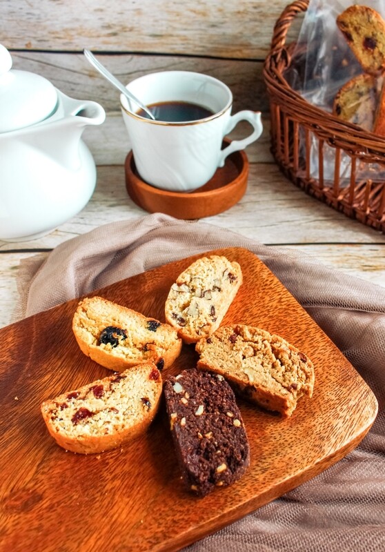 Biscottini (Italian Cookies) Cranberry Almond
