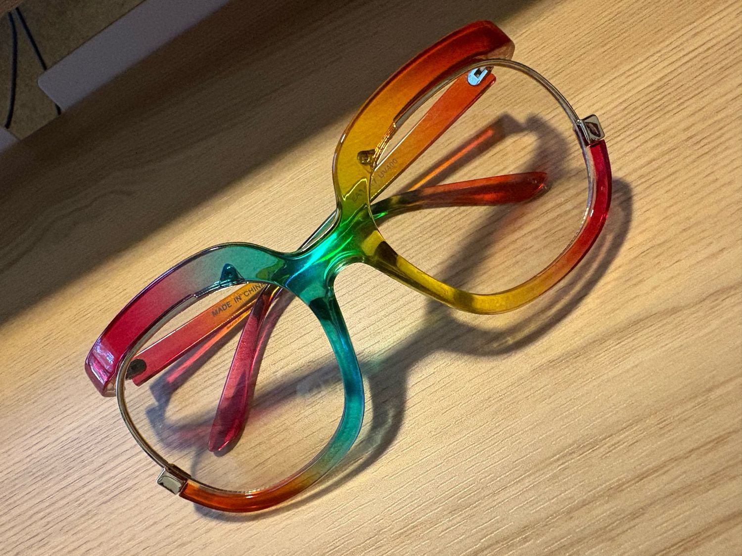Retro-Style Glasses