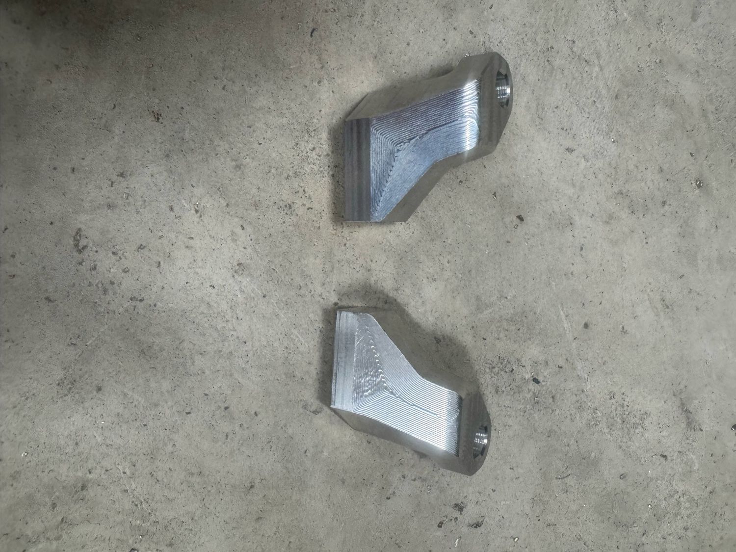 Brace V2 mounting ears