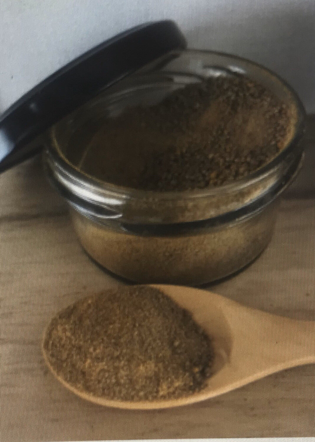 Turmeric Latte Pod + Wooden Spoon