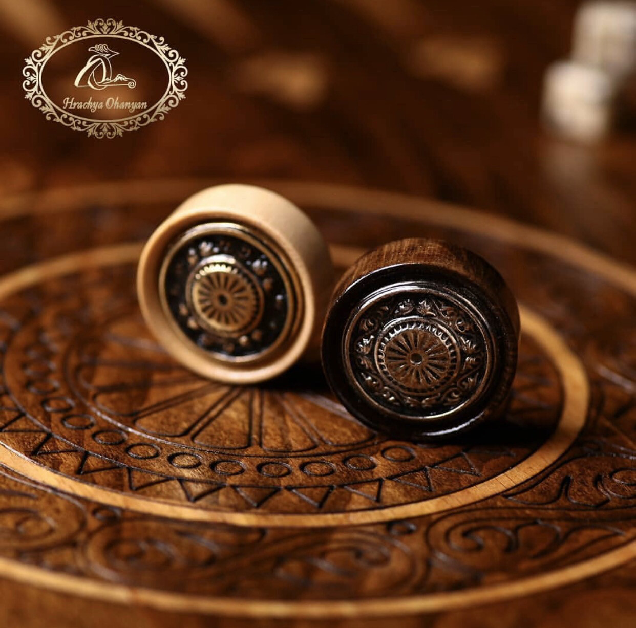 Ornament Backgammon Pieces