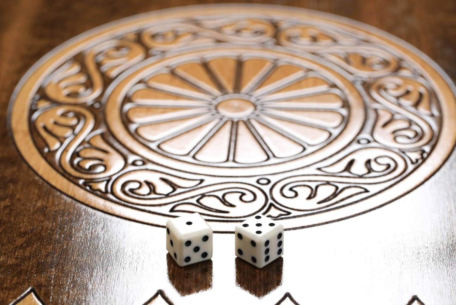 Octagram backgammon copyrighted contour outline