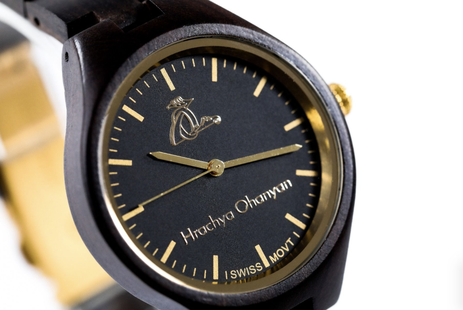wooden wrist watch- black
