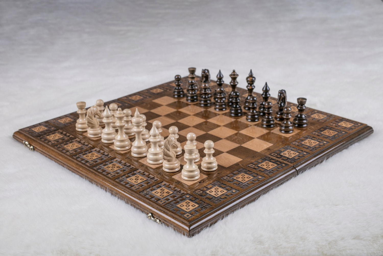 Chess-backgammon classic Eternity with patterns