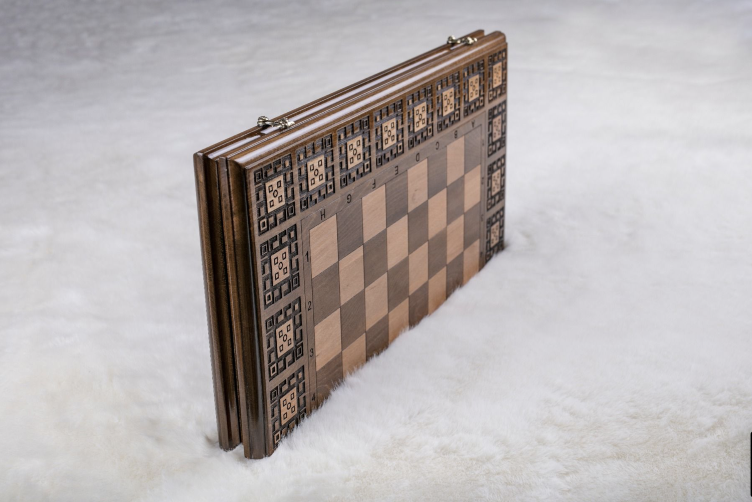 Chess-backgammon classic Eternity with patterns