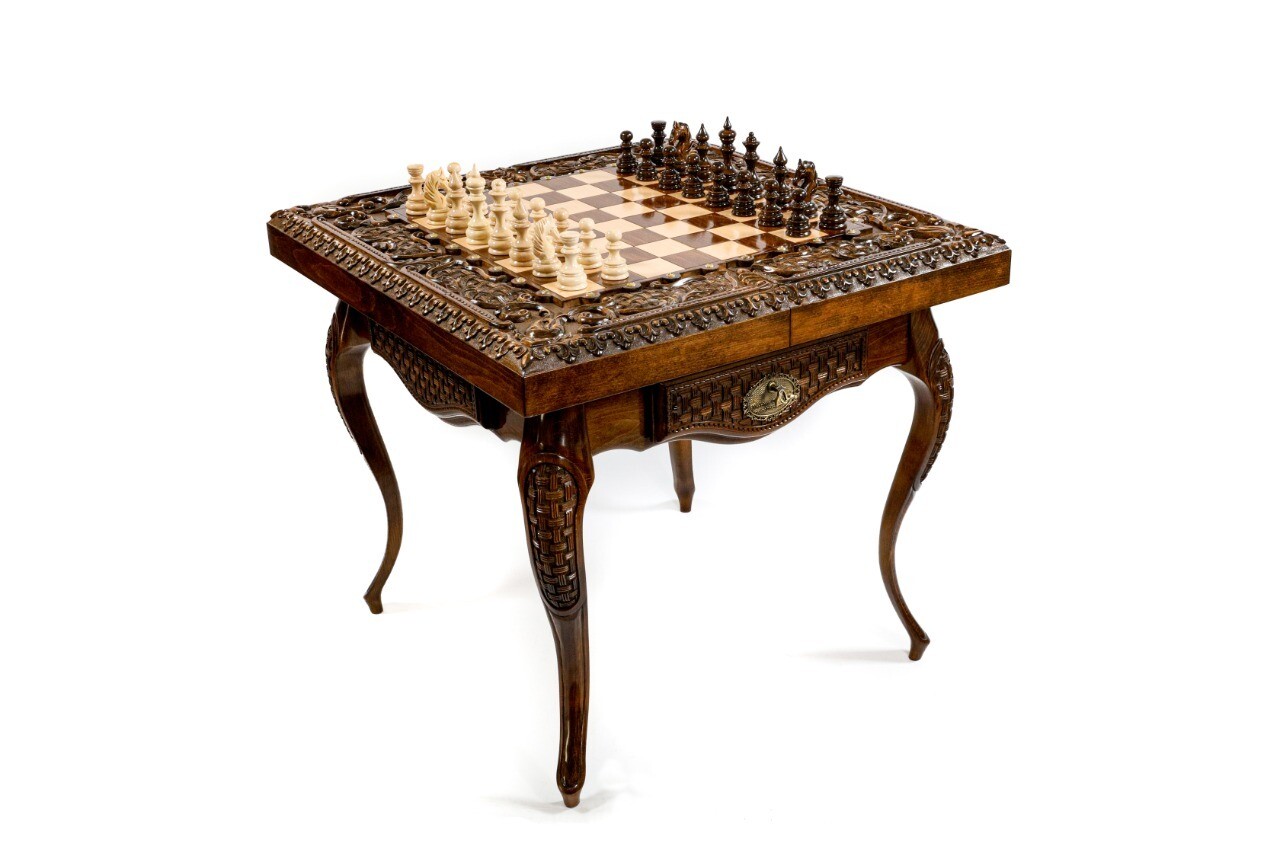 Chess/Backgammon Table Both in One