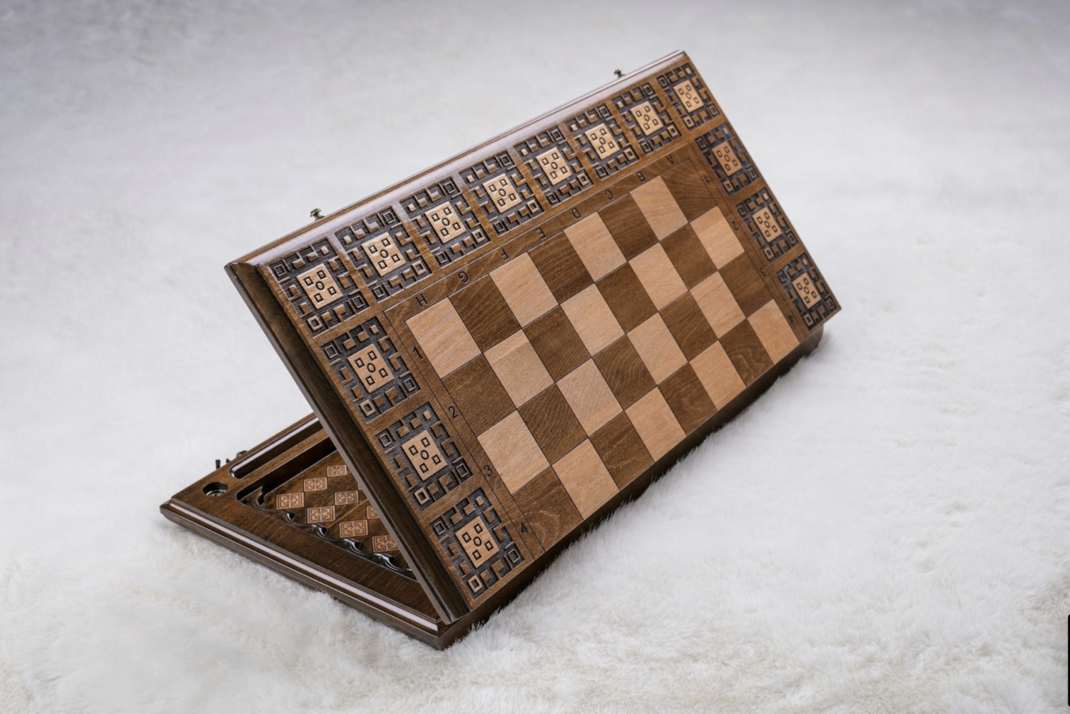 Chess-backgammon classic Eternity with patterns