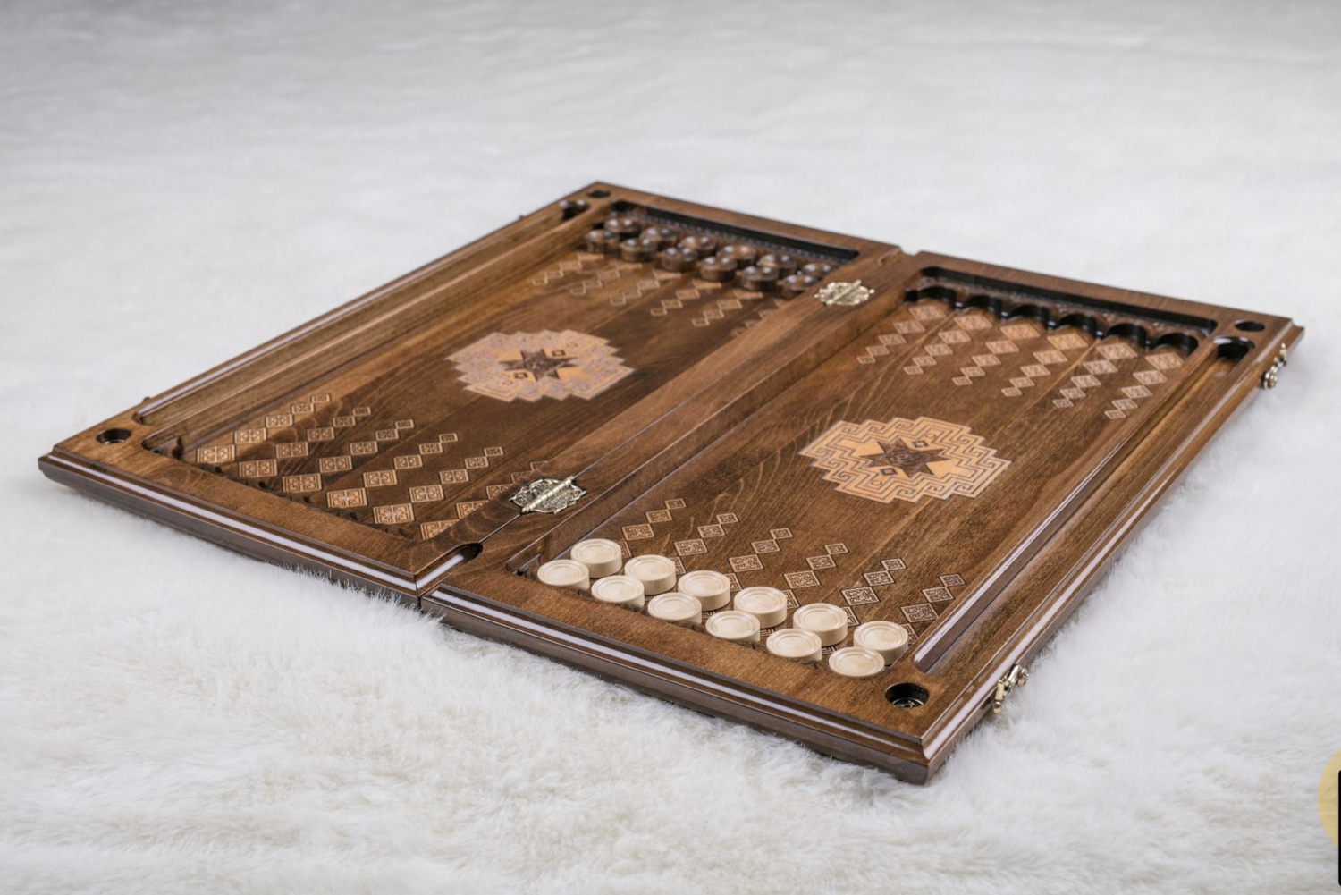 Chess-backgammon classic Eternity with patterns