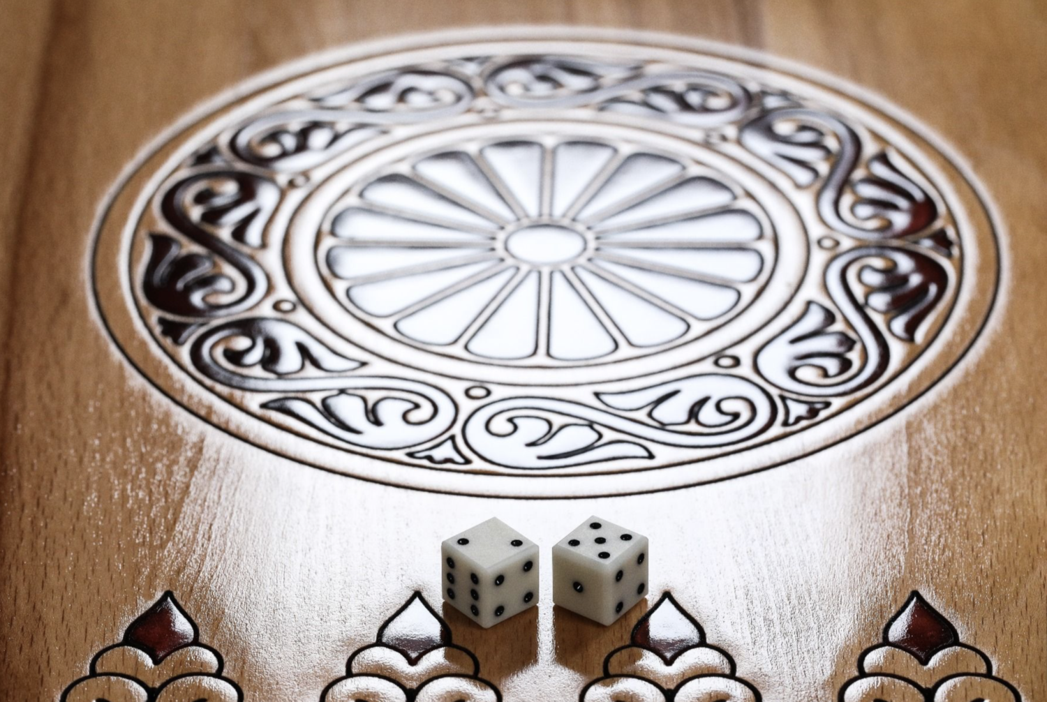 Pomegranate tree backgammon classic Red