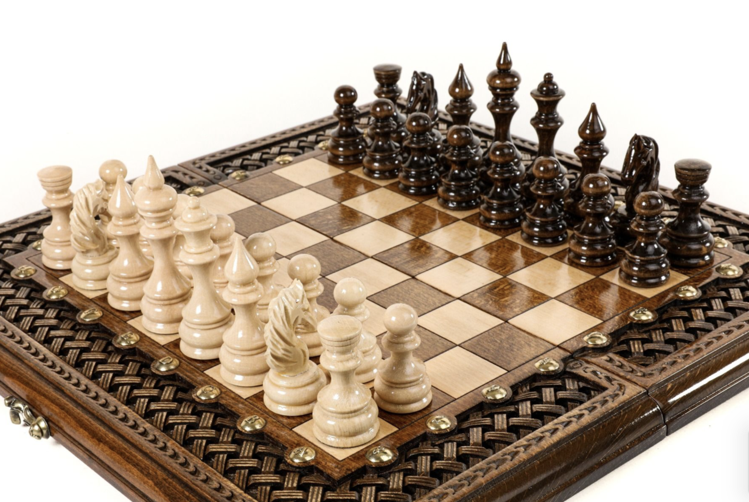 Chess Set with an ornamental braid pattern classic 40/40