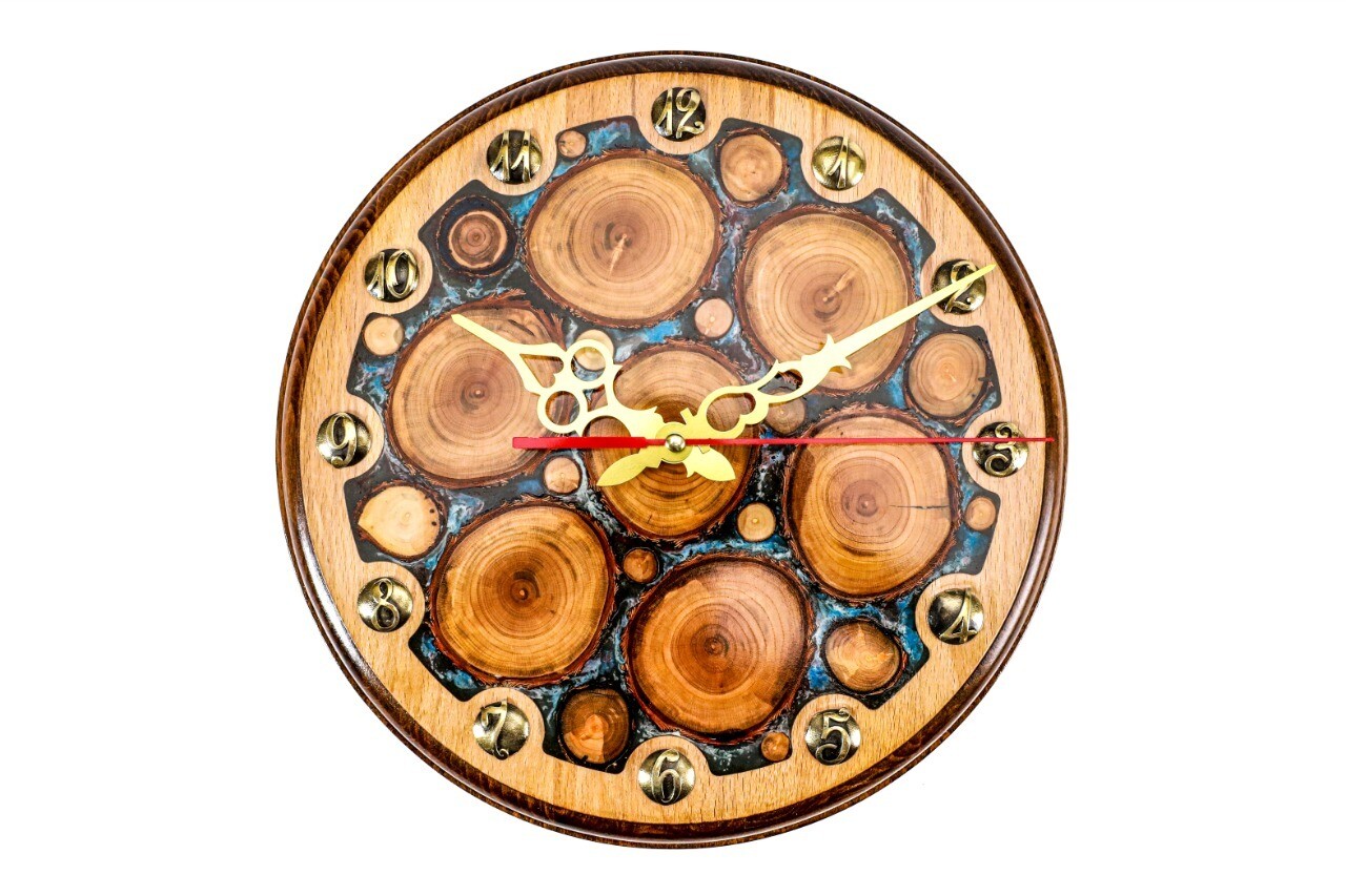 Clock with tree branch slices and epoxy  35cm