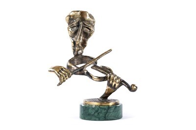 Bronze sculpture the Violinist