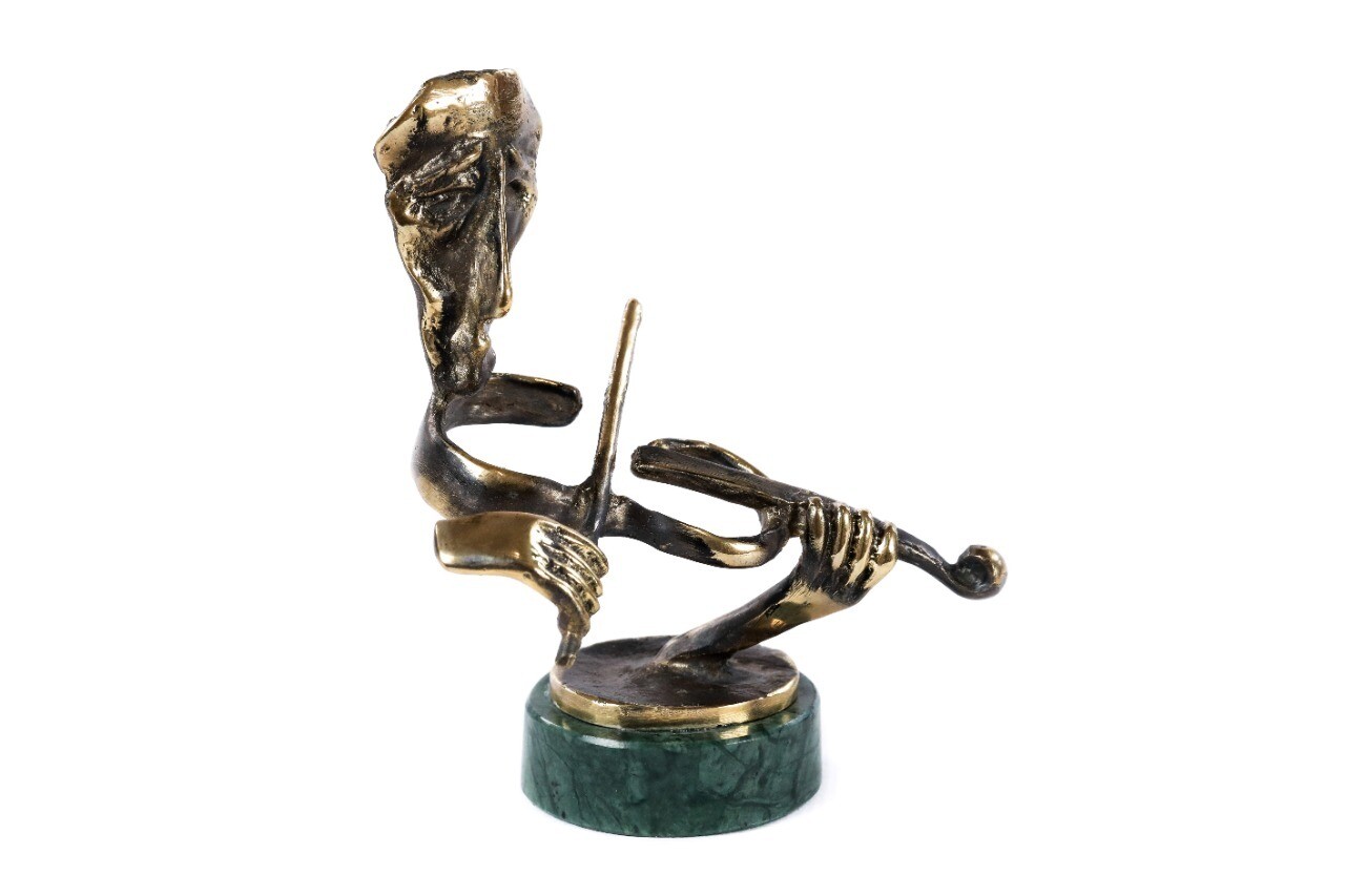 Bronze sculpture the Violinist