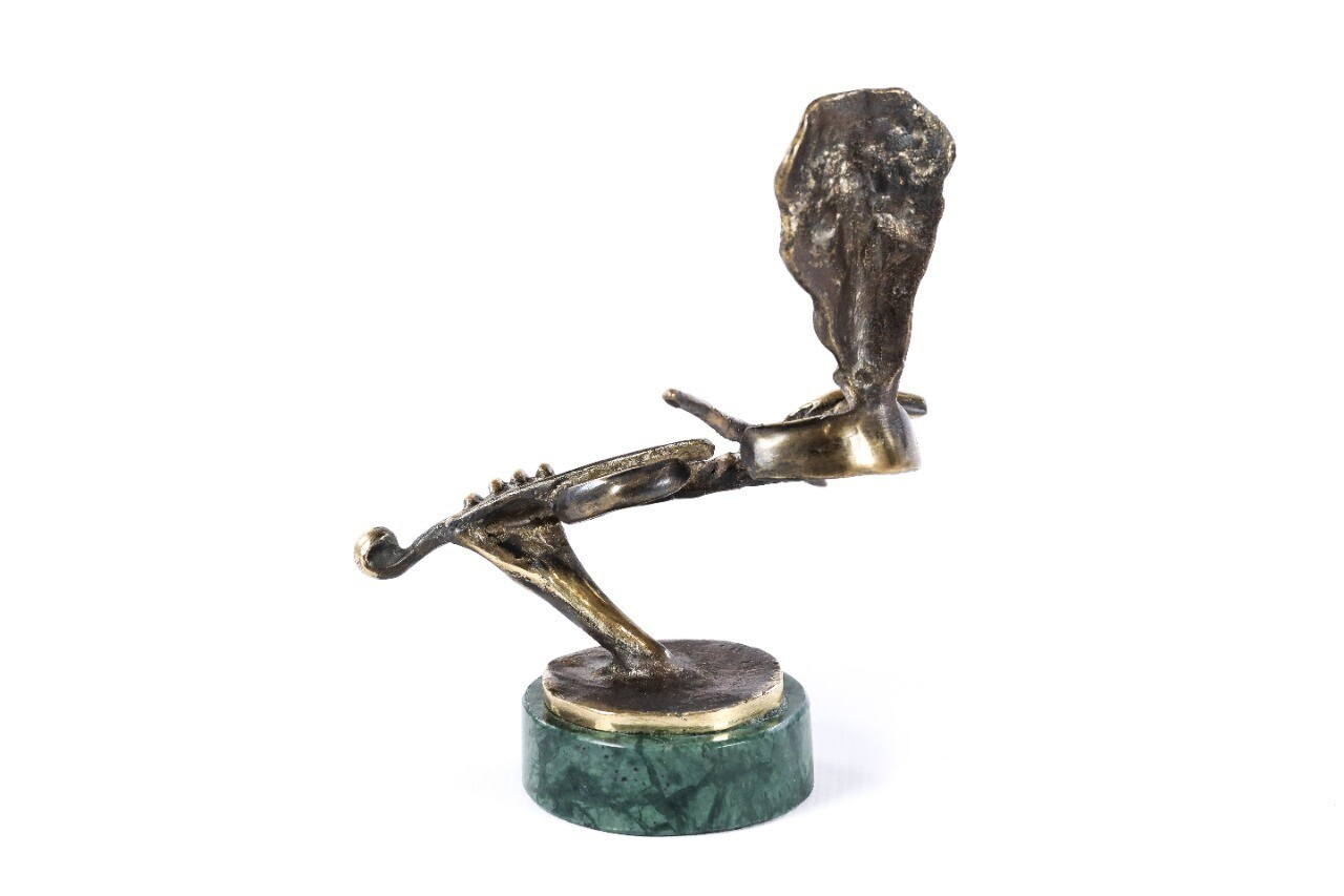 Bronze sculpture the Violinist