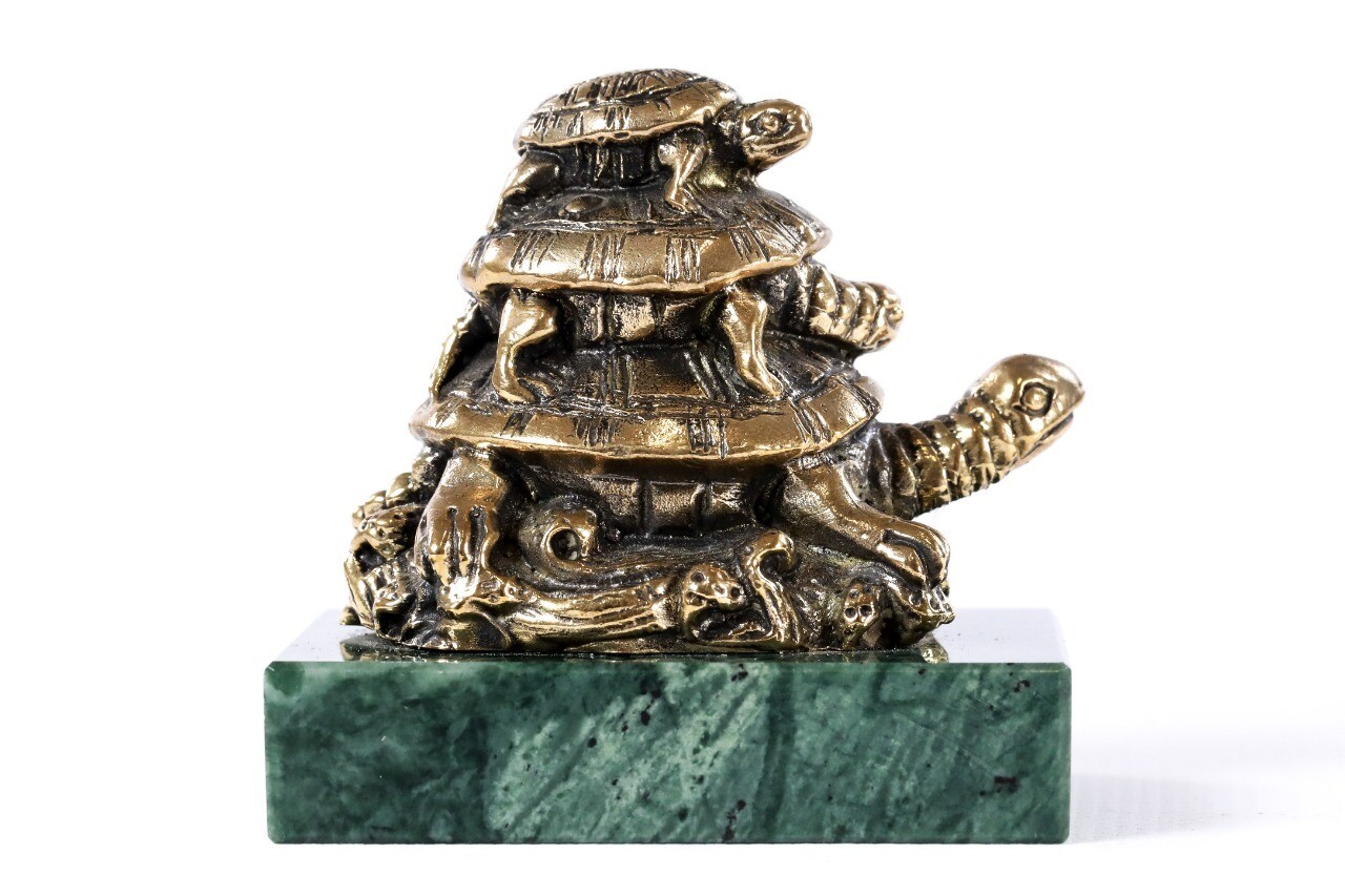 Bronze sculpture the Turtles