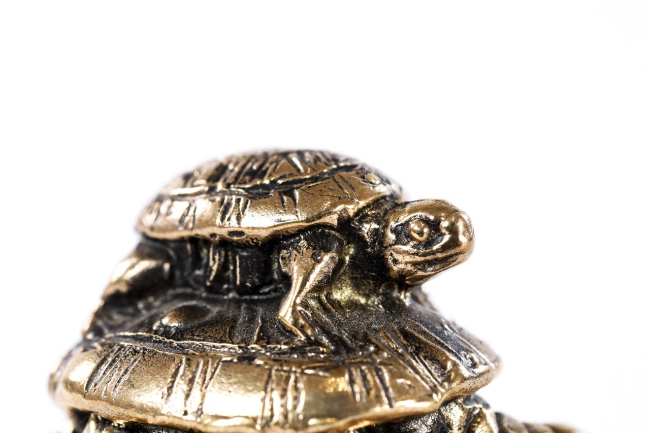 Bronze sculpture the Turtles