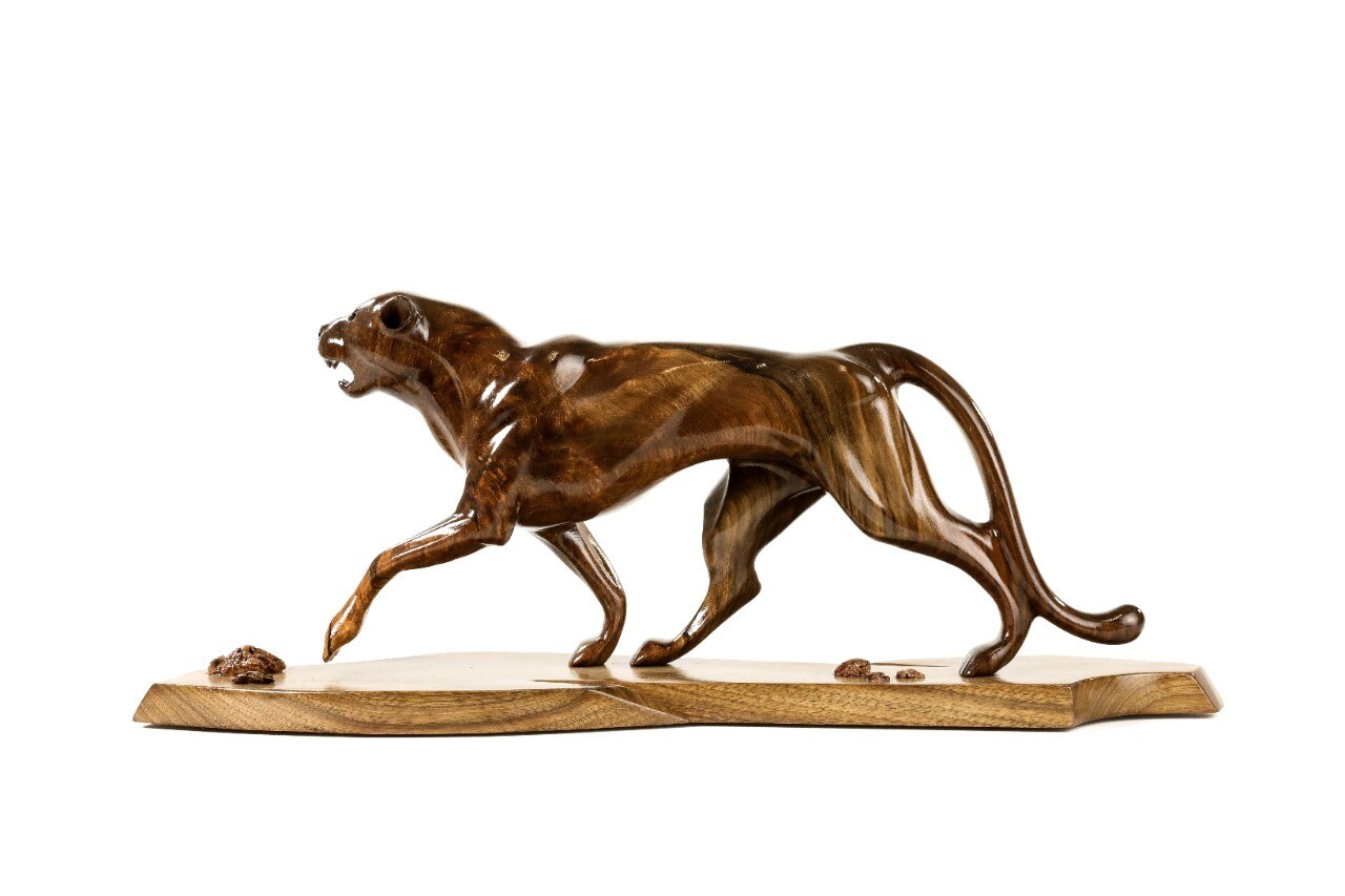 Hand Made Wooden Souvenir Tiger