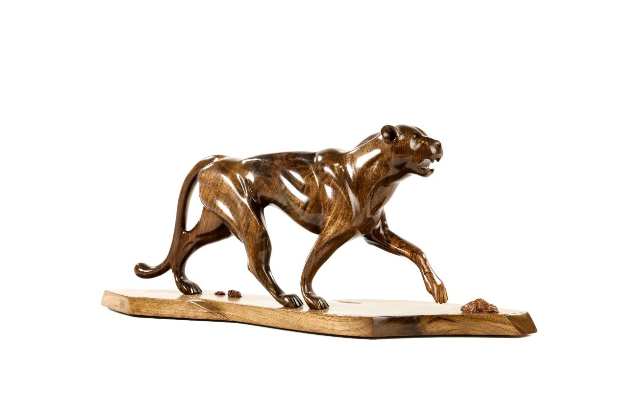 Hand Made Wooden Souvenir Tiger