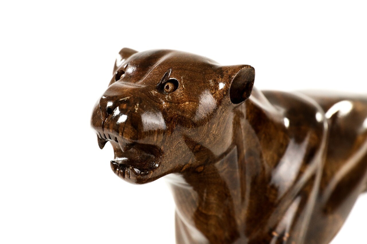 Hand Made Wooden Souvenir Tiger