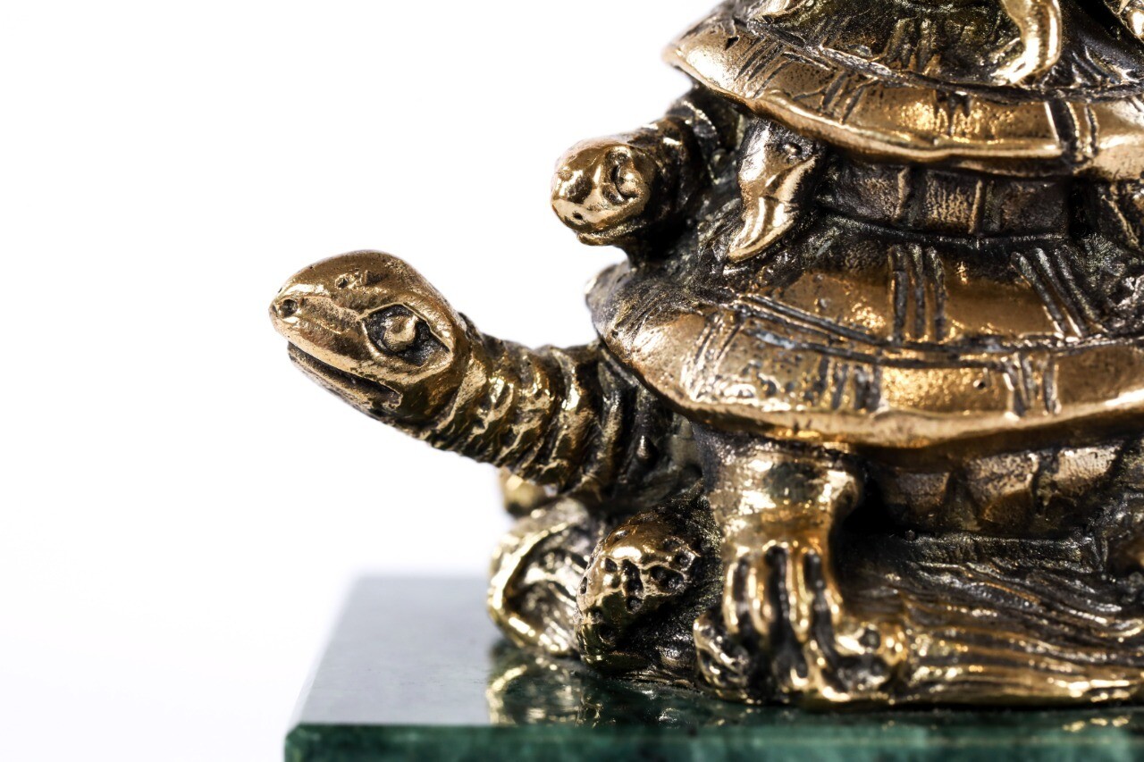 Bronze sculpture the Turtles