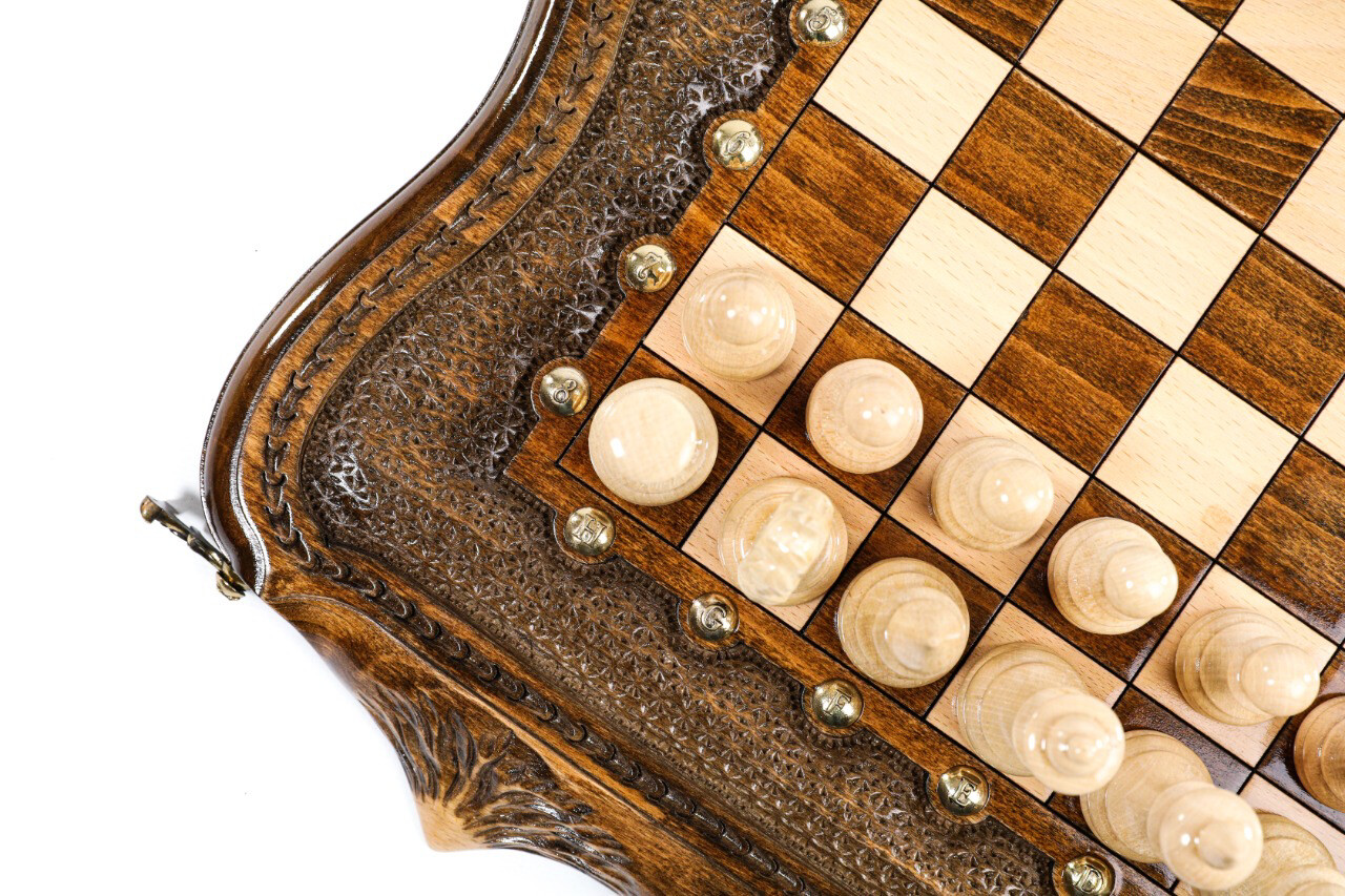 Chess-backgammon with copyrighted Mount Ararat outline 40/40/3cm