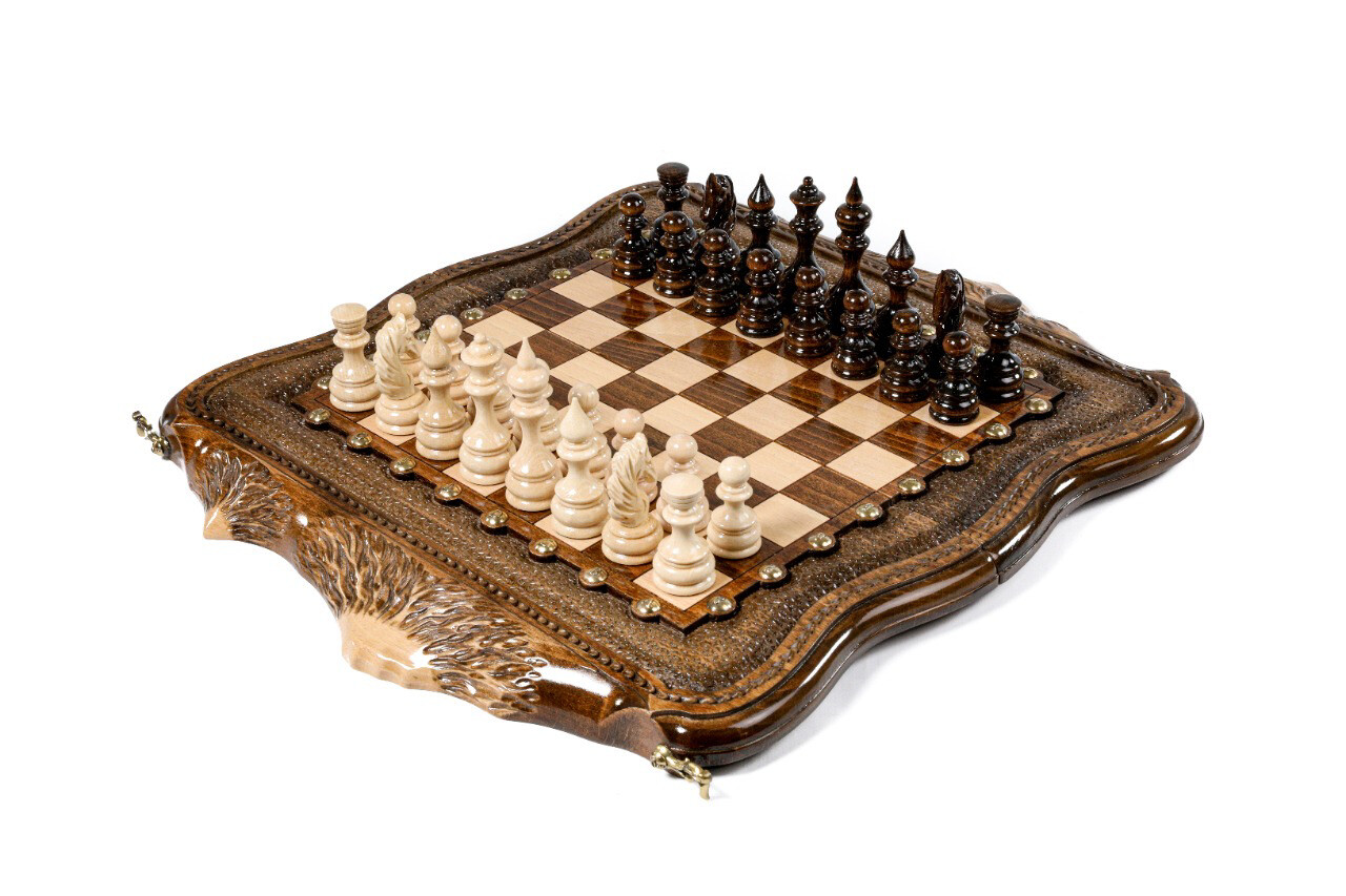 Chess-backgammon with copyrighted Mount Ararat outline 40/40/3cm