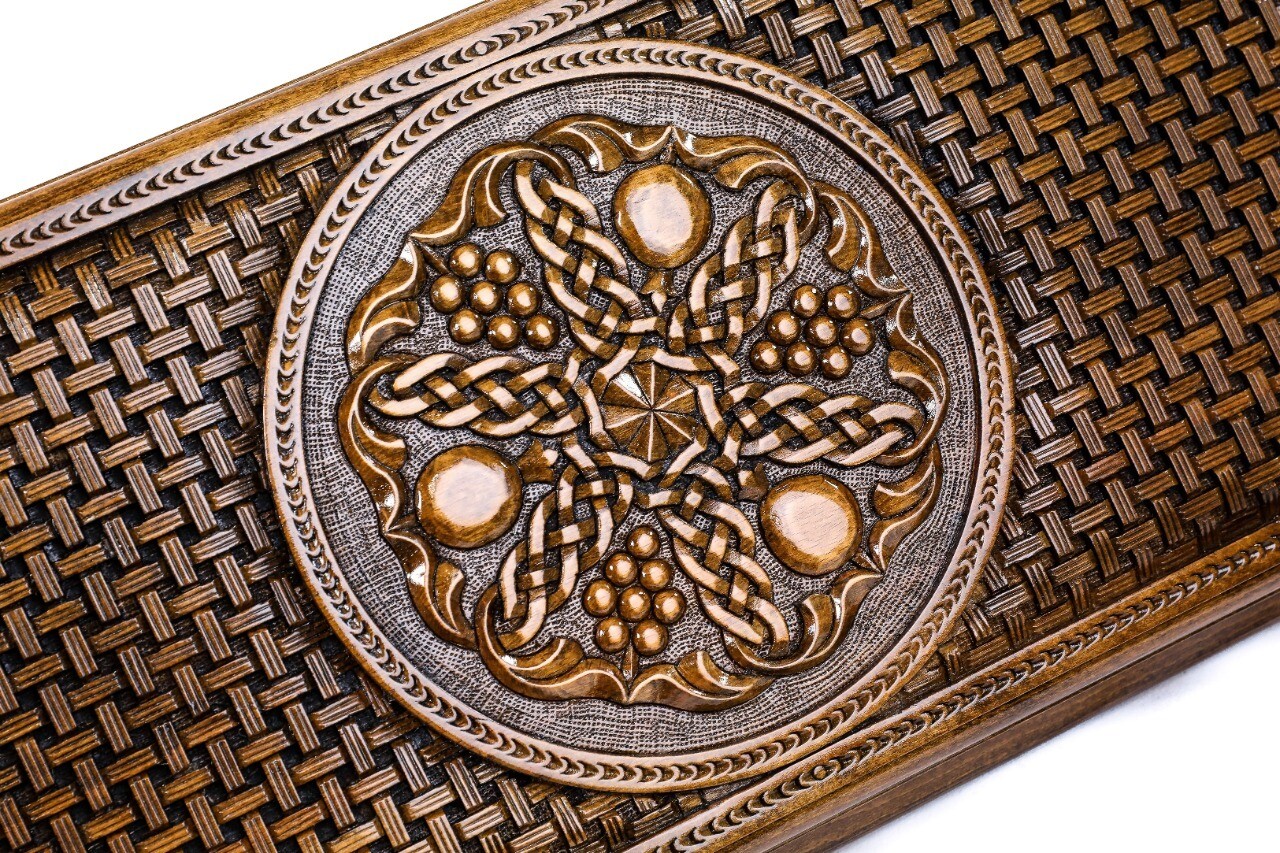 Pomegranate-grapes Backgammon with braid motif classic 24&quot; x 12&quot;