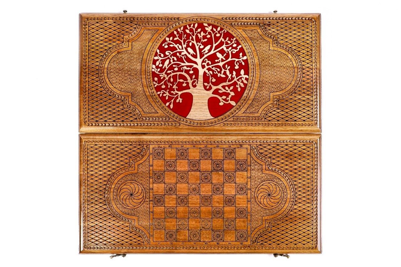 Tree-epoxy backgammon classic