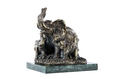 Bronze sculpture Elephant with its calfs Bronze sculpture Elephant with its calfs
