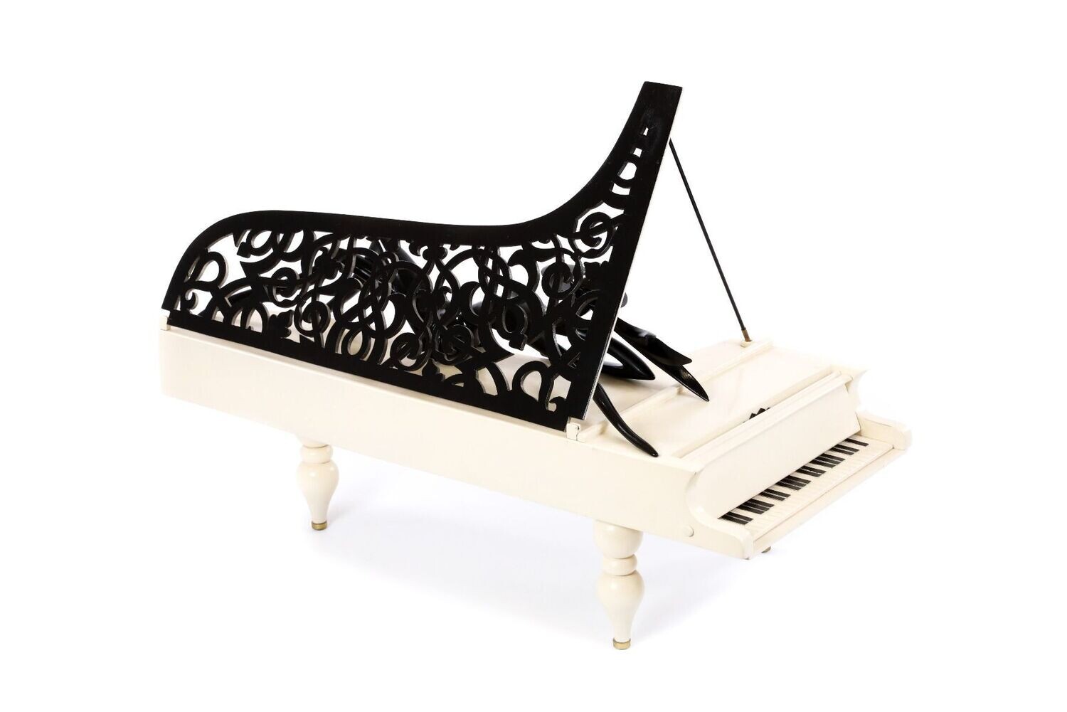 Lady of the piano sculpture 54/26/39 cm