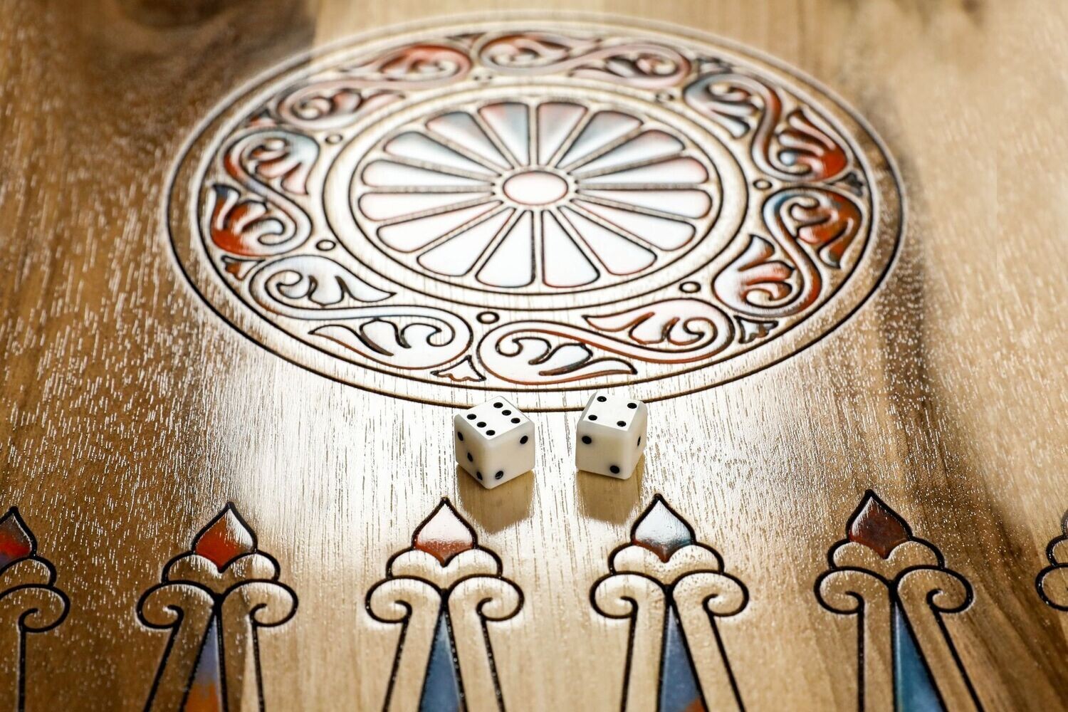 Lion-epoxy backgammon, two-sided, classic 24&quot; x 12&quot; x 2&quot;