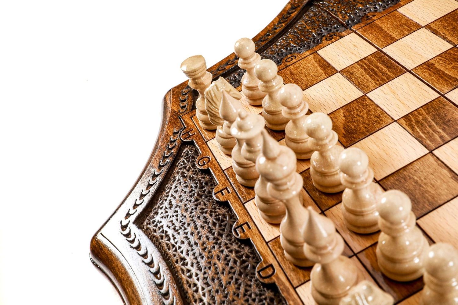 Star-Shaped Chess Set 30cm