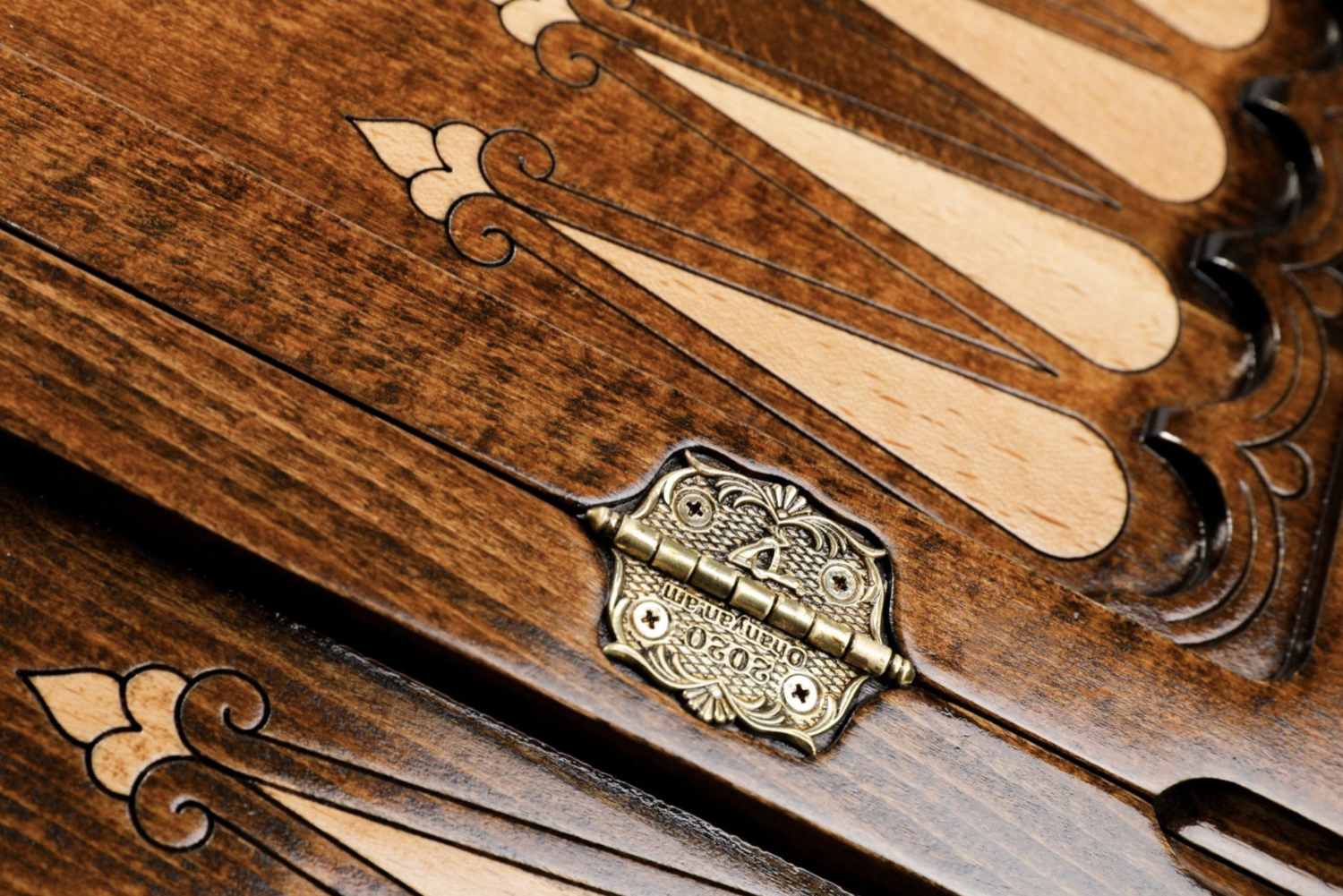 Assyrian coat of arms backgammon with copyrighted contour outline 24" x 12"