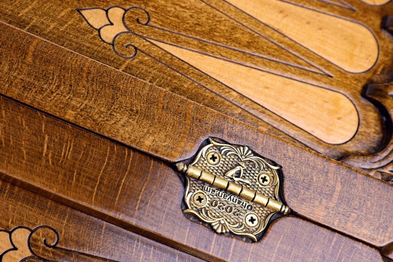 Backgammon Geghard with copyrighted contour outline 24 " 12"