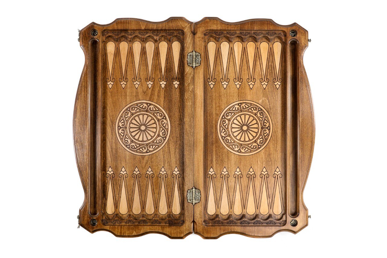 Backgammon Deer with copyrighted contour outline 24" x 12"