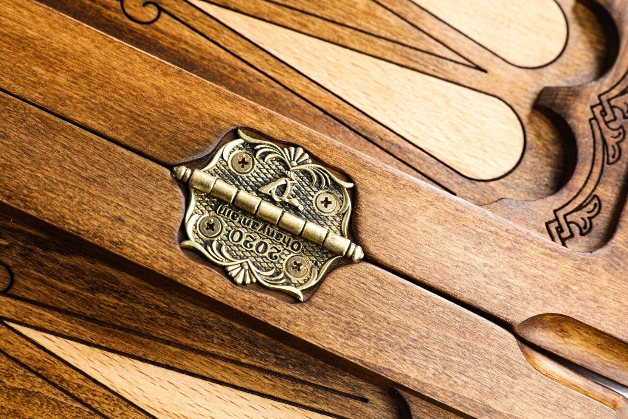 Backgammon Deer with copyrighted contour outline 24" x 12"