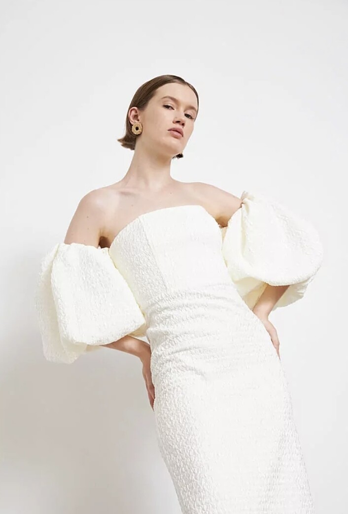 Midi Dress Textured with Removable Sleeves