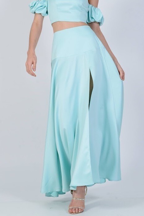Cropped/Skirt Set Gypsy Sleeve