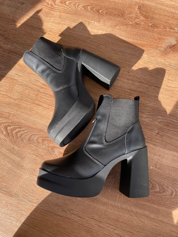 Heel Boots