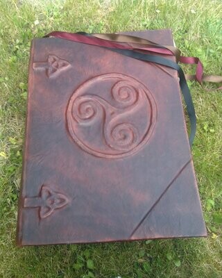 Ancient Celtic Tome - Grand Size