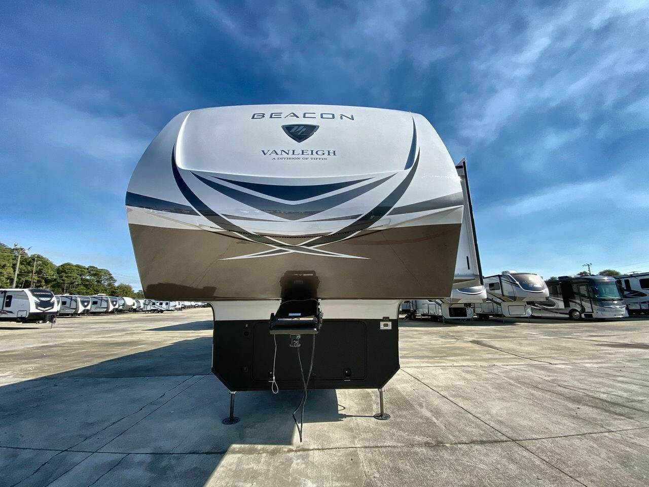 2022 Beacon 42RKB VanLeigh RV
