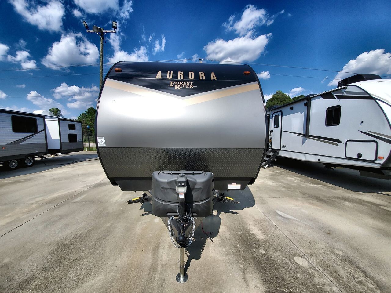 2022 Aurora 32BDS Forest River