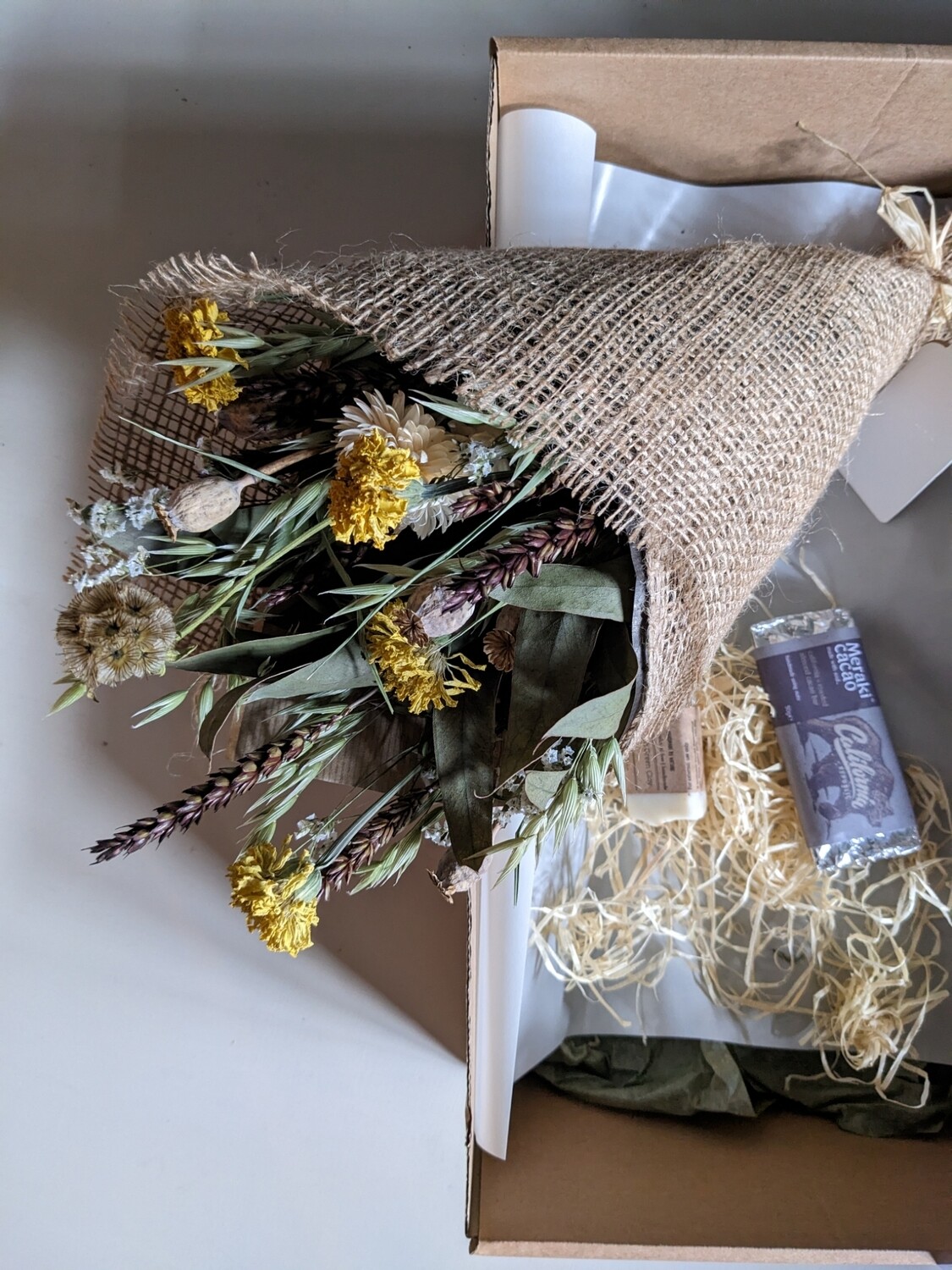 Dried flower gift set