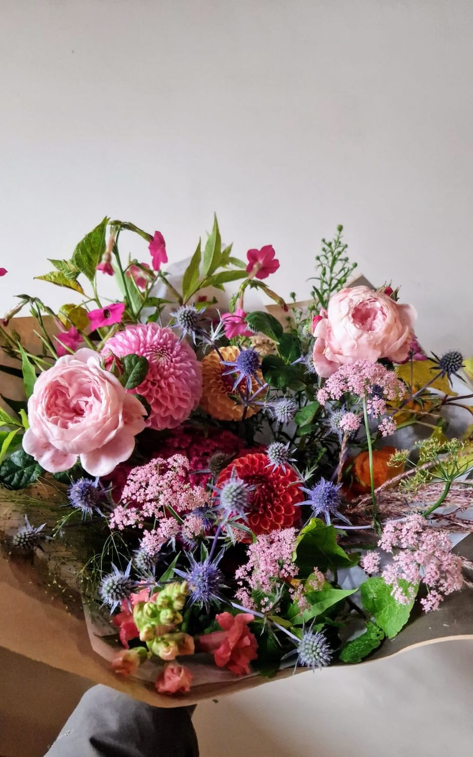 Autumn Equinox: Low Vase Arrangement Workshop Autumn Equinox: Low Vase Arrangement Workshop