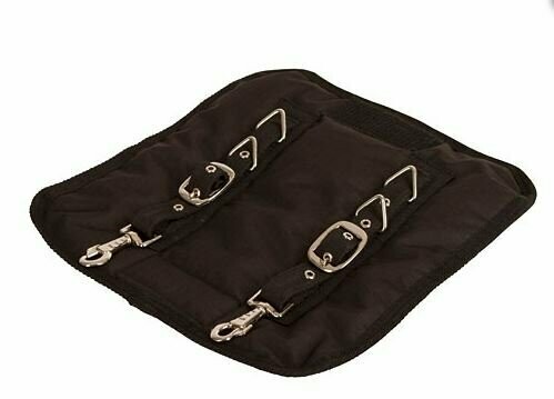 Covalliero breast extension for horse blankets