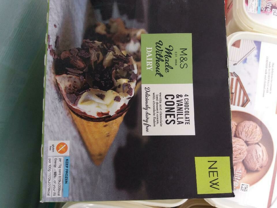 Marks &amp; Spencer Made Without Dairy 4 Chocolate &amp; Vanilla Cones