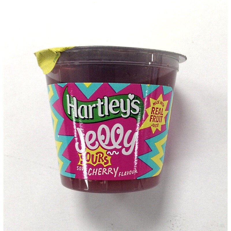 Hartley&#39;s Jelly Sours Cherry Flavour